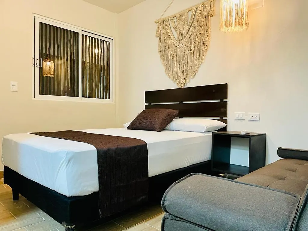 Corazon De Tulum Otel 2*,