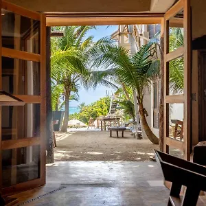 Hotel La Posada Del Sol Boutique Hotel Tulum, Tulum